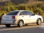Suzuki Forenza 2006 года